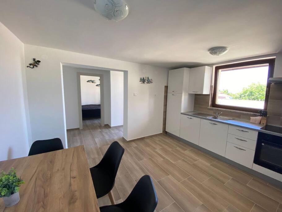 Apartment Mihael Пула Экстерьер фото
